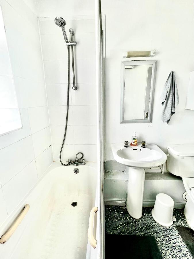 Custom House, 1 Room, Dublin 1 Bagian luar foto